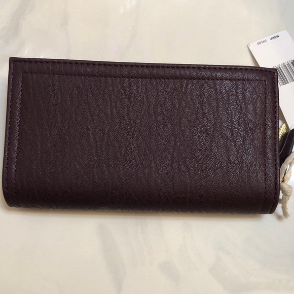 Jessica Simpson Large Fiona Faux Leather Wallet Color Mulberry NWT - Picture 5 of 13